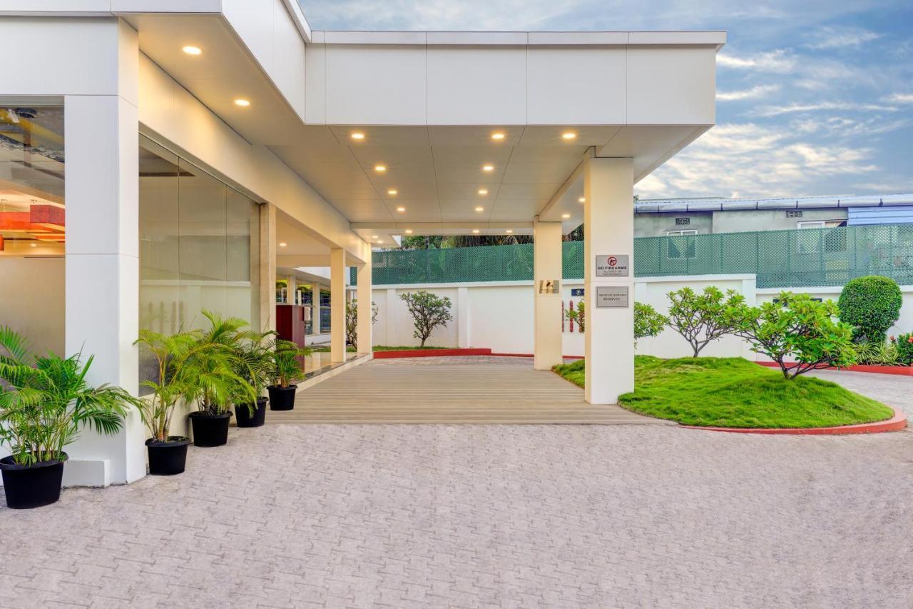 Lemon Tree Hotel, Port Blair Buitenkant foto