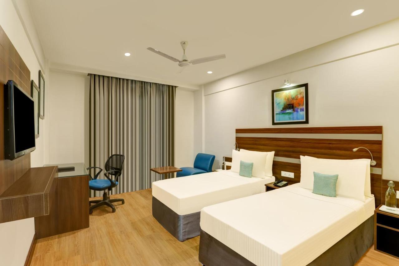 Lemon Tree Hotel, Port Blair Buitenkant foto