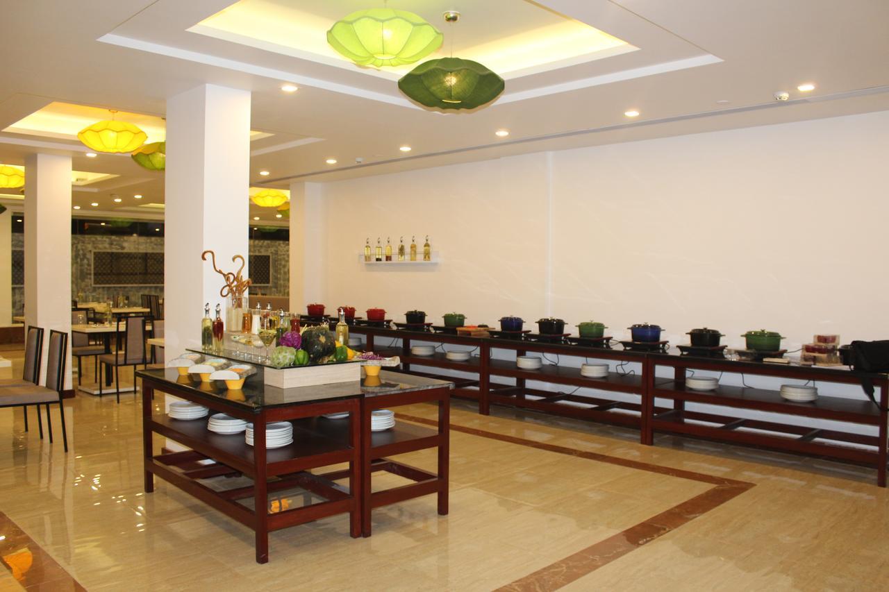 Lemon Tree Hotel, Port Blair Buitenkant foto